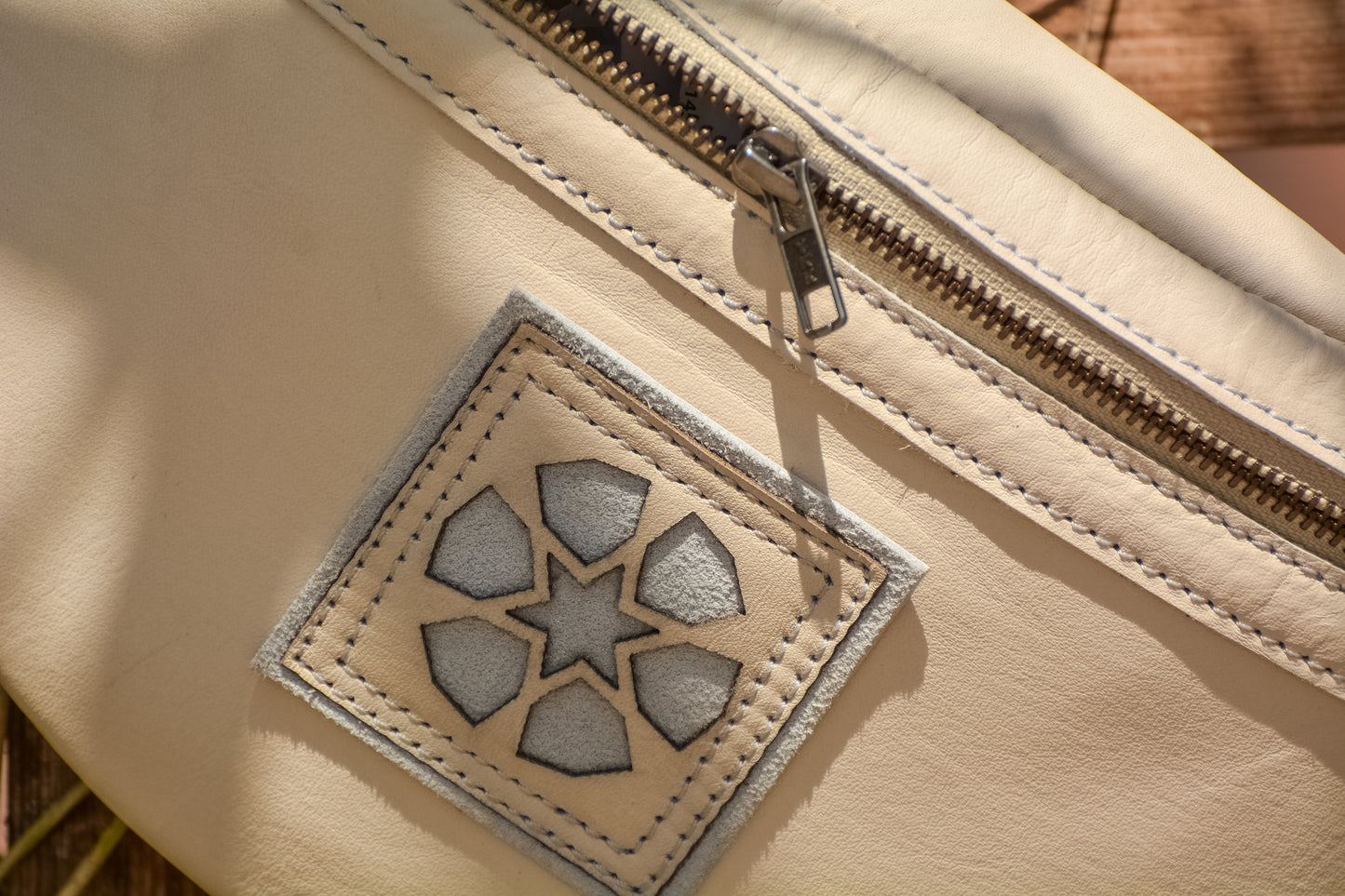 Fanny Pack white